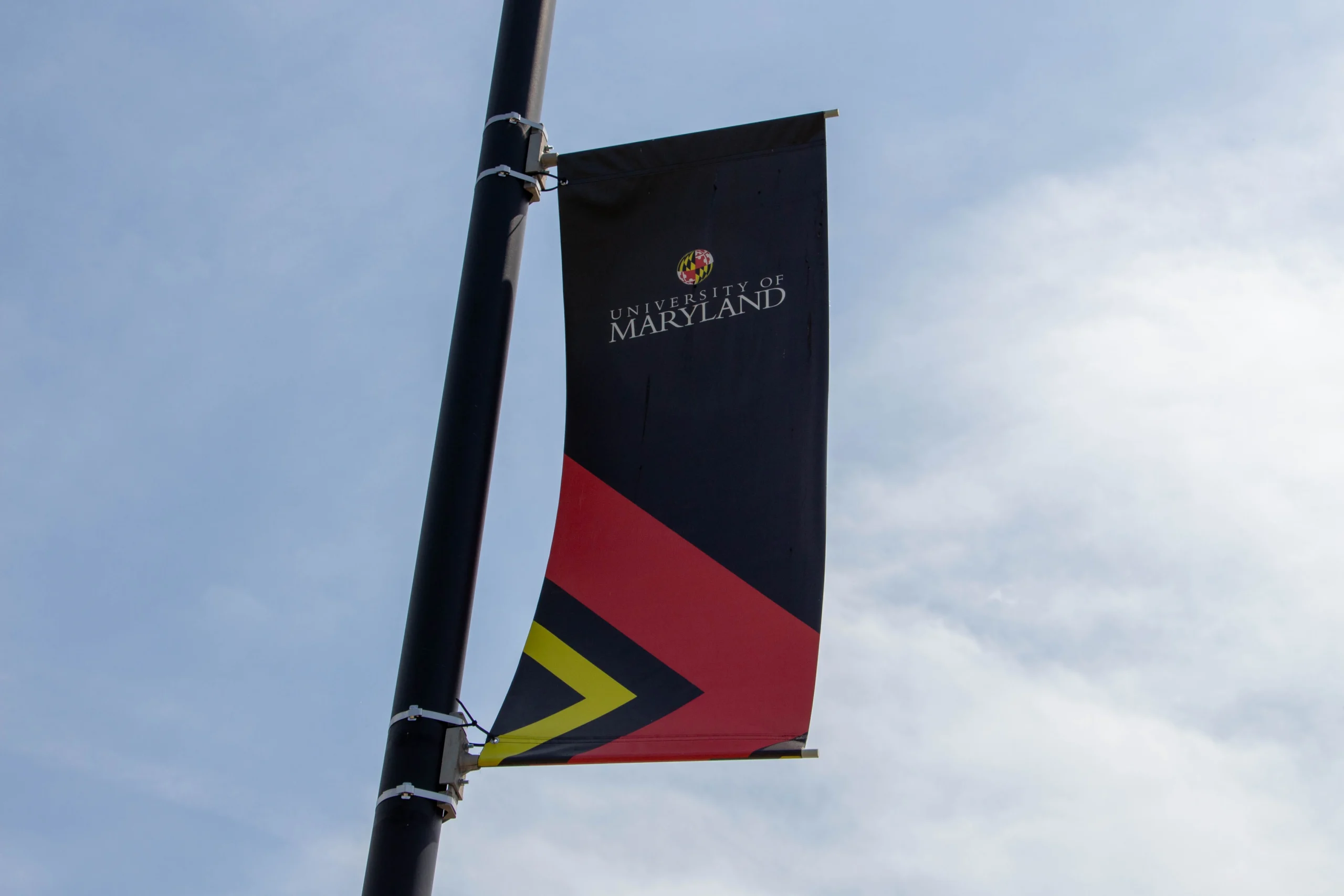 flag-university